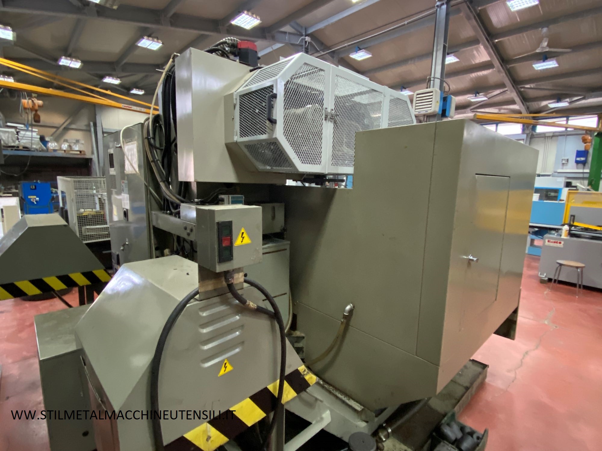 CENTRO DI LAVORO VICTOR VC 105 in vendita - foto 4